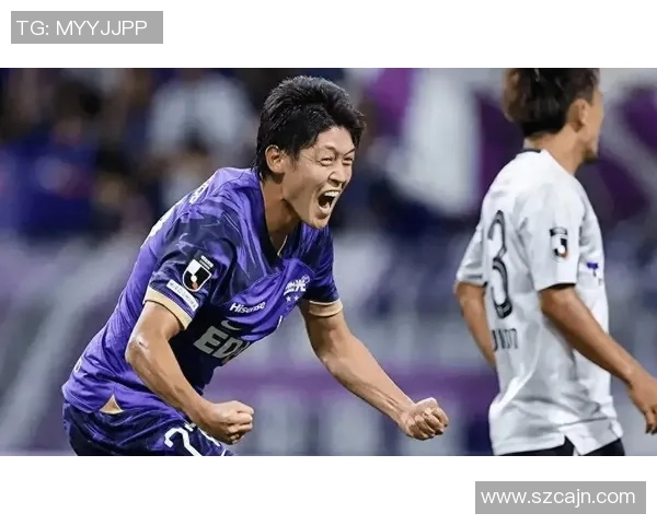 广岛三箭迎战浦田期待精彩对决双方球员状态火热争夺胜利荣耀 广岛三箭迎战浦田期待精彩对决双方球员状态火热争夺胜利荣耀