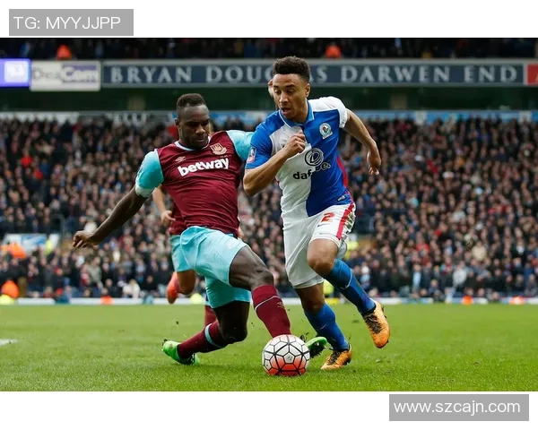 英冠激战布莱克与维冈争夺关键三分全力以赴展现球队实力 英冠激战布莱克与维冈争夺关键三分全力以赴展现球队实力